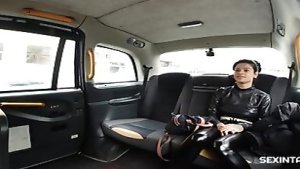 She Was Horny And Wanted A Paycheck