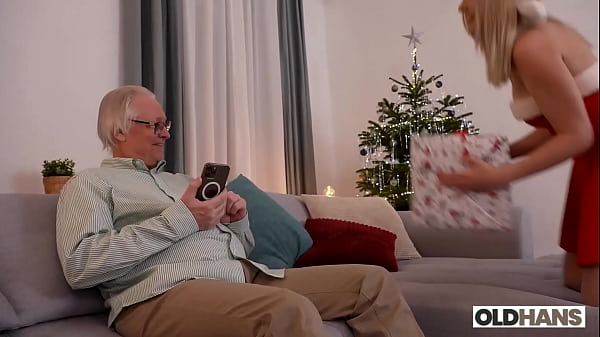 Superb Blondie Fucks An Old Guy At OldHans