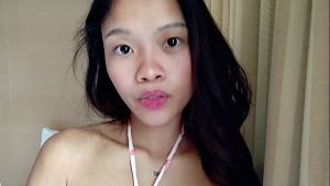 Lonely in the bed but still happy