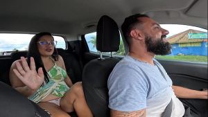 Raquel Hot Peladinha no Carro – Grelo Grande, Sexo Anal Selvagem e Foda com Dor e Tesão!