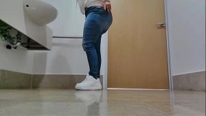 Hot Huge Ass Latina Changes Clothes in Public Restroom