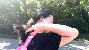 Wetting Jeans in Public and Public Blowjob