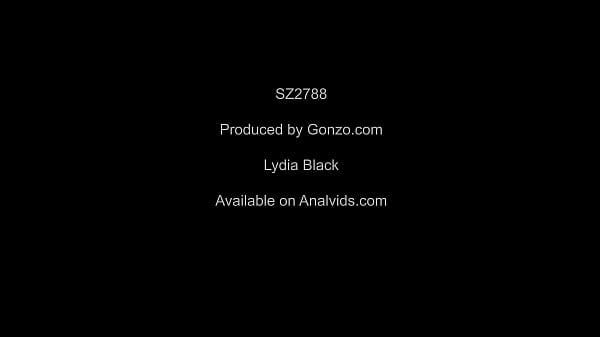 Lydia Black’s Anal & Piss 2021 Christmas with GONZO SZ2788