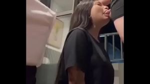 Hoje eu provei que minha garganta não tem limites…Ele achou que eu ia parar quando me engasguei… mas eu fui até o …