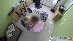 LOAN4K. L’ ammaliante Katy Rose ottiene credito grazie al giovane corpo sexy