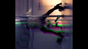 POV Doctora argentina te hace sexy baile en el tubo