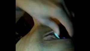 Madison show world with a dildo