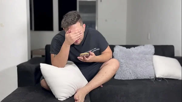 I sent a HOT photo by mistake to my straight roommate… we live in the same house and what happened next broke all the rules | Gay Amateur Real”