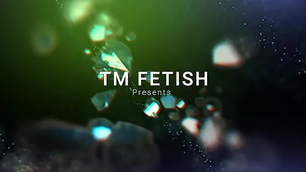 Bella Luxx & Greasy Rose – “Cleaning Feet” Stinky Sock Accidental Mesmerize Worship – HD 1080p