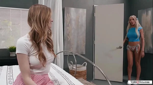 Shemale Aubrey Kate bangs her super hot roommate Ashley Lane