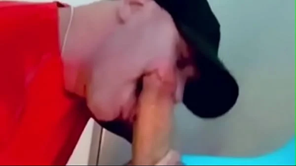 Soy heterosexual con miedo de que alguien que me conozca en mi vida de heterosexual pueda descubrirme en porno gay