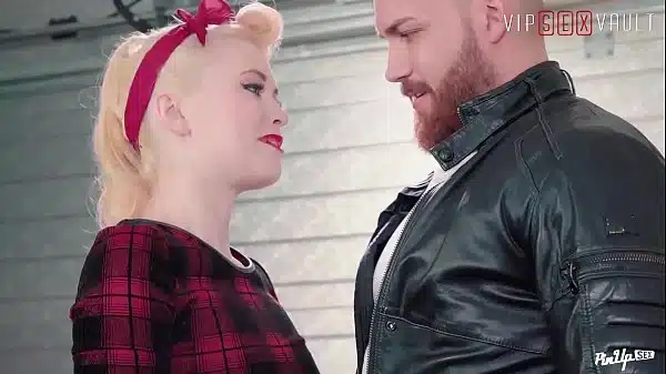 VIP SEX VAULT – Classy Misha Cross Seduce And Goes Hardcore With Her Horny Lover