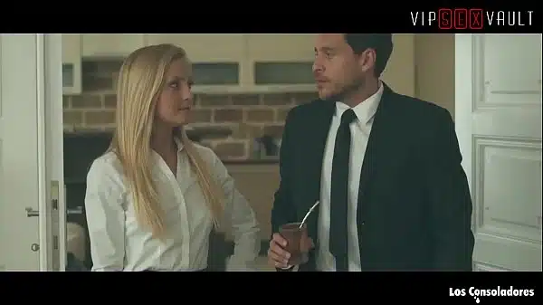 VIP SEX VAULT – Swinger Naughty Couple Invites New Member In Their Game (Sicilia Model And Arteya)