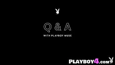 Black girl passion posing action and sexy big booty MILF showed hot body