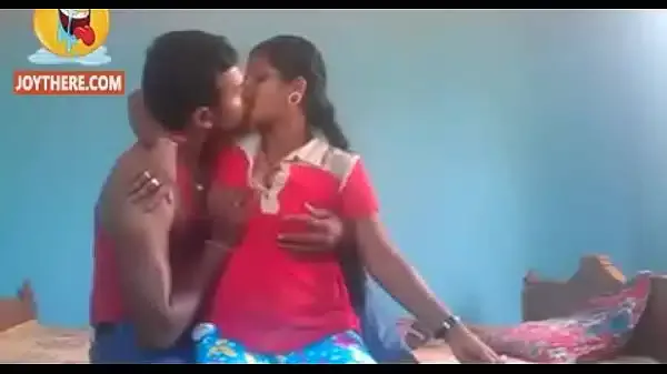 Indian aunty having sex in bedroom cam
