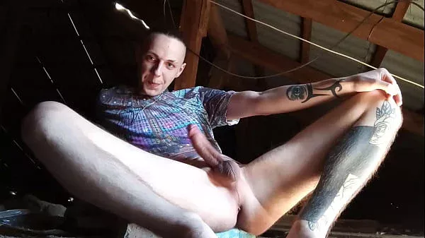 Masturbation on the roof – Roman Gisych