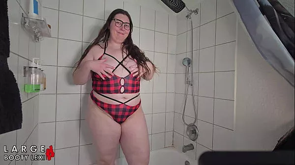 Thick BBW Striptease & Soapy Shower Tease (4K Landscape)