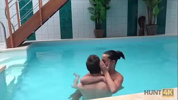HUNT4K. Sex adventures in private swimming pool